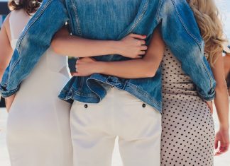 8 reguli de care sa tii cont daca esti intr-o relatie deschisa