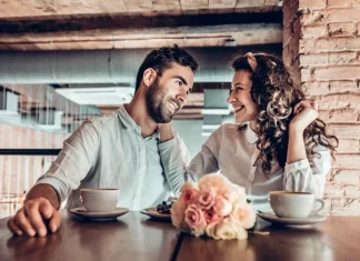 Cum sa reaprinzi romantismul intr-o relatie: 11 moduri practice