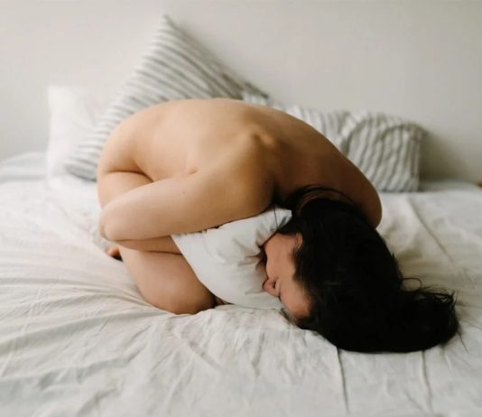 Jucarii sexuale pentru sex solo: Un ghid pentru a-ti spori placerea personala