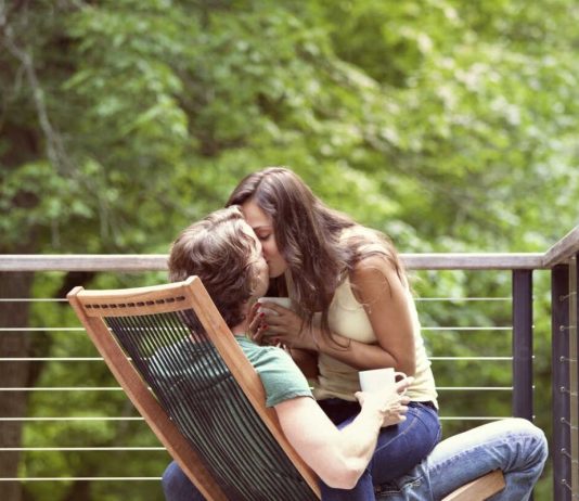 15 moduri simple, dar puternice de a-ti imbunatati relatiile