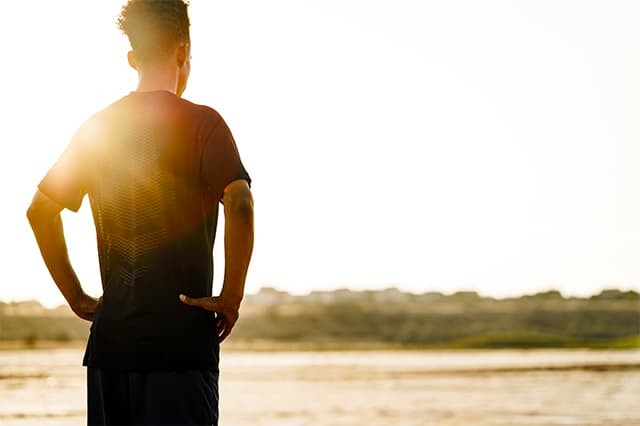 Omul care se provoaca pe sine