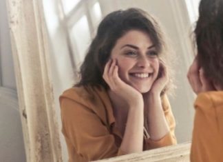 13 semne care te vor ajuta sa iti dai seama daca esti autosexual